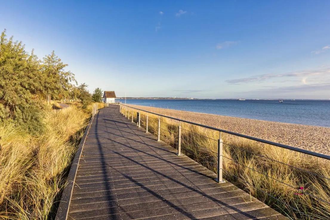 Ostseeparadies Mit Garten, 3 Zimmer, Strandnah Scharbeutz Exterior photo